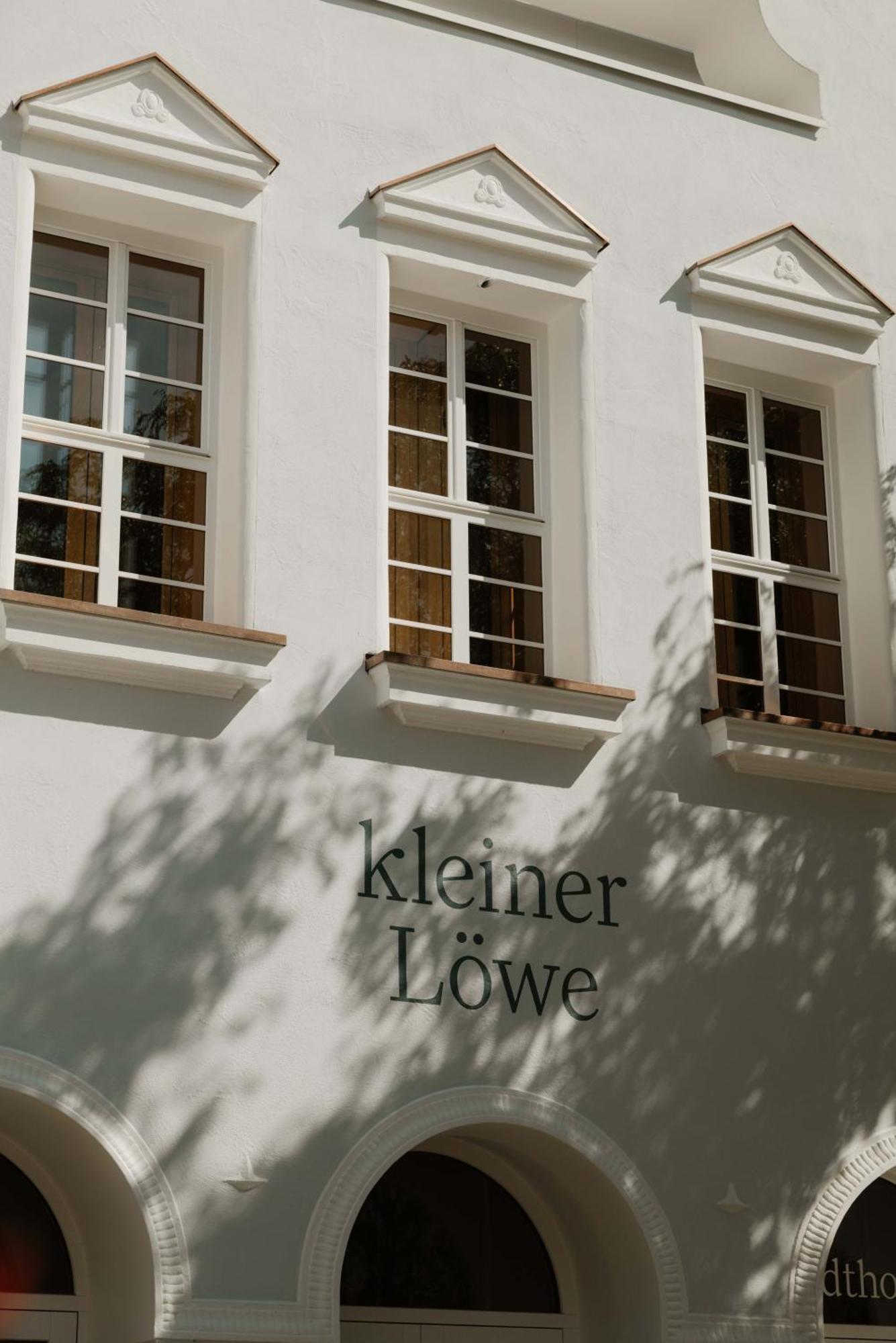 Kleiner Loewe - Stadthotel เบรเกนซ์ ภายนอก รูปภาพ