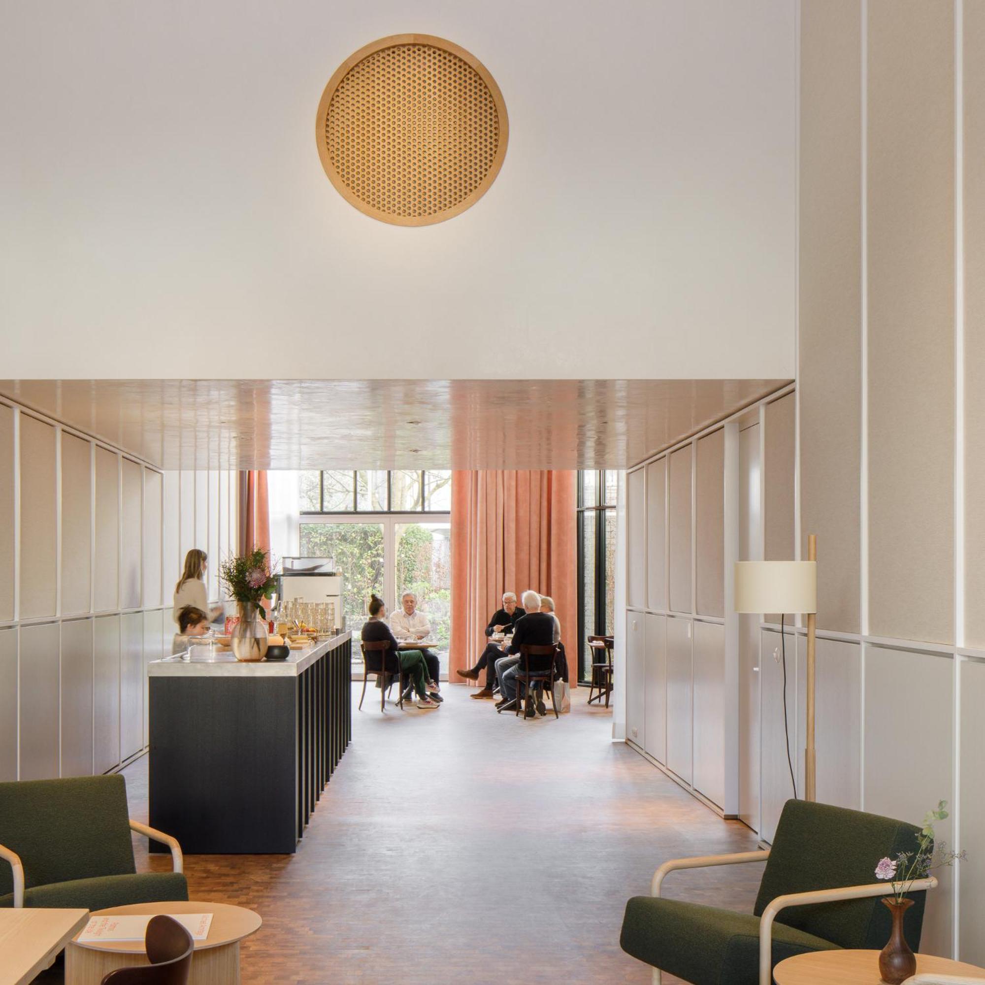 Kleiner Loewe - Stadthotel เบรเกนซ์ ภายนอก รูปภาพ