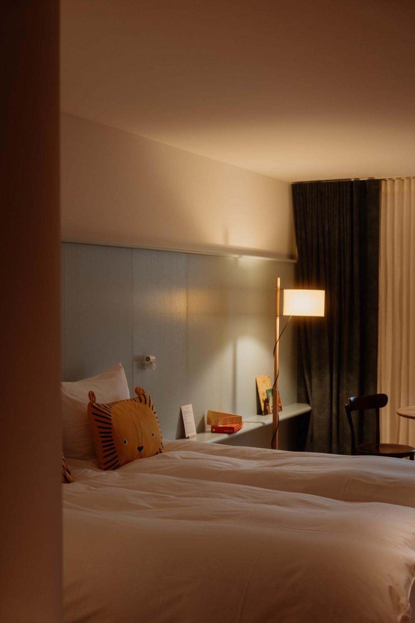 Kleiner Loewe - Stadthotel เบรเกนซ์ ภายนอก รูปภาพ